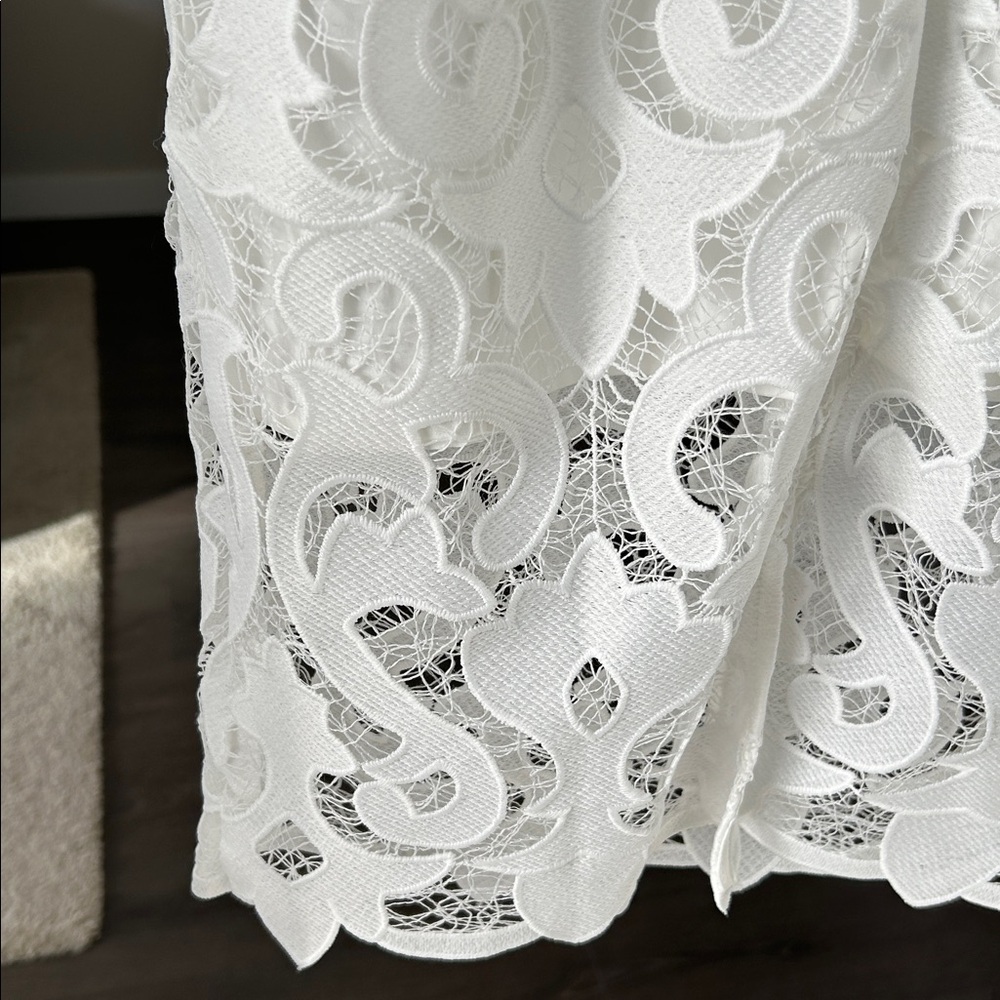 Bardot Cream Lace Dress - Picture 5 of 5